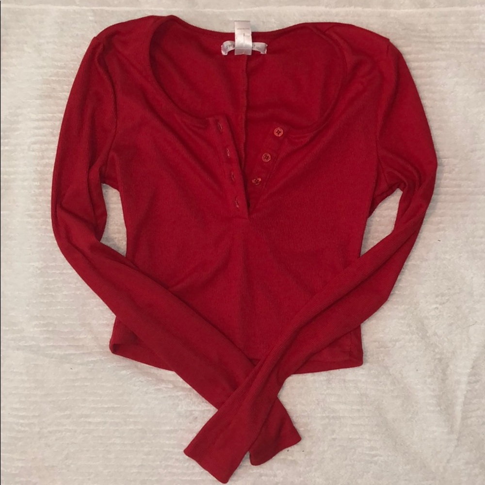 Long sleeve crop top